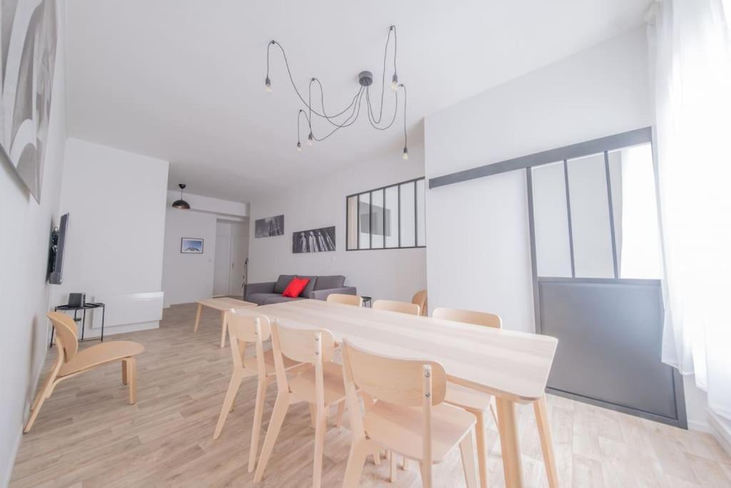 L'Ange Au Sourire Apartamento Reims Exterior foto
