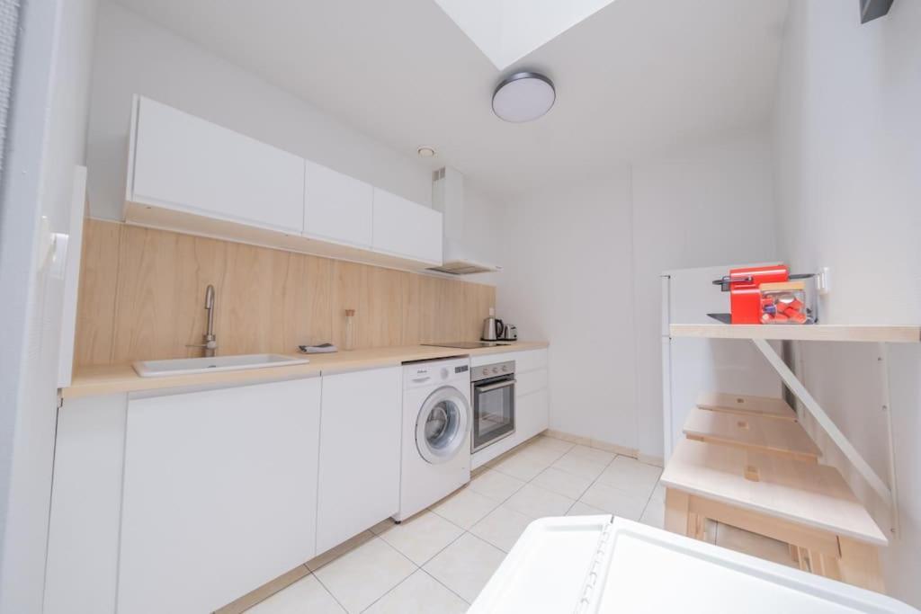 L'Ange Au Sourire Apartamento Reims Exterior foto